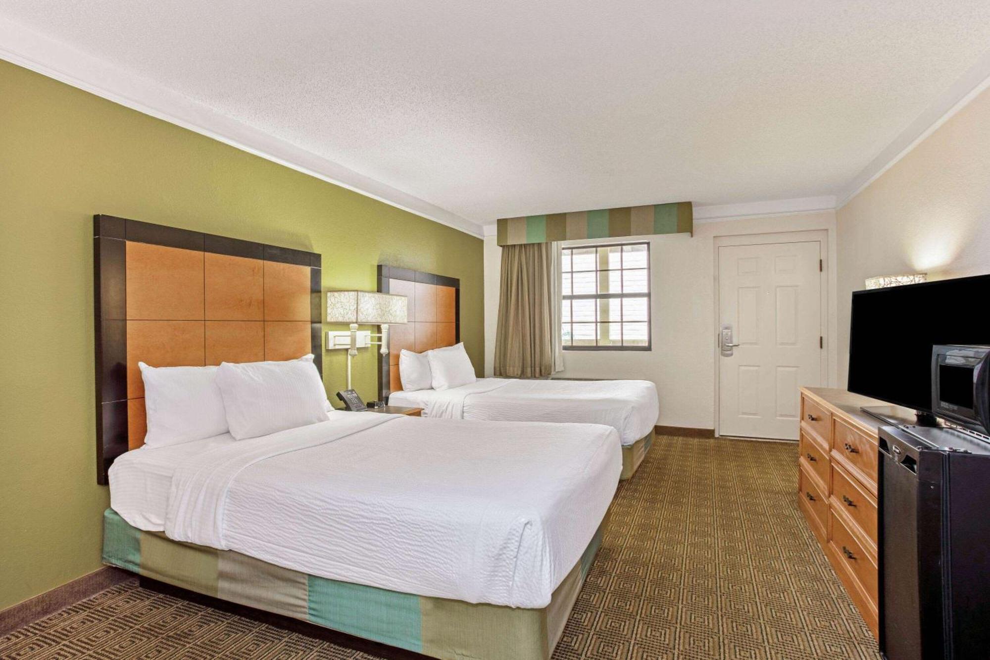 La Quinta Inn By Wyndham Orlando Airport West Exterior foto
