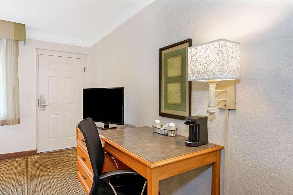 La Quinta Inn By Wyndham Orlando Airport West Quarto foto